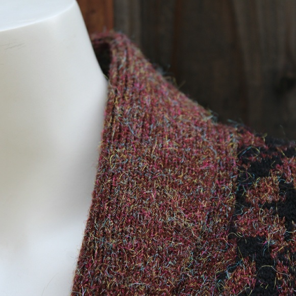 Cardigan - Picture 2 of 9